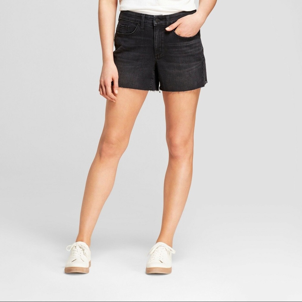 Universal Thread Hi Rise Midi Short